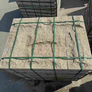 铜陵 黄金麻花岗岩石材自然面蘑菇石成品