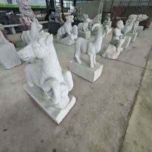 铜陵 芝麻白花岗岩造型立体雕刻——十二生肖