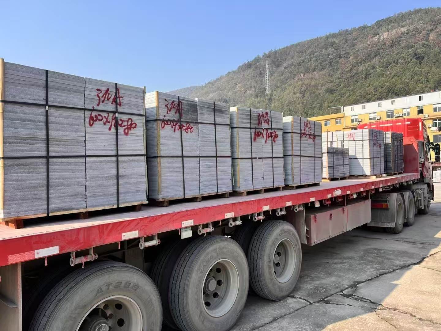 铜陵 芝麻灰地铺石出货日常