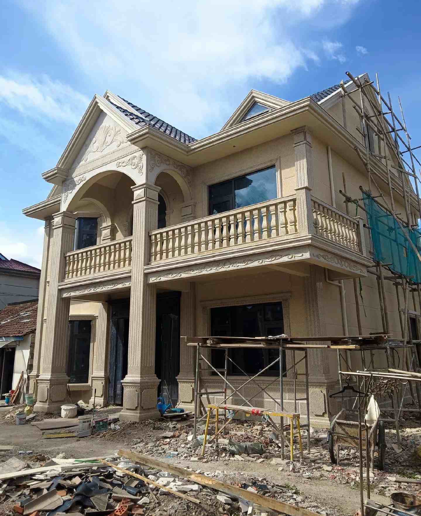 铜陵 黄金麻花岗岩石材私人别墅雕花门楼柱阳台栏杆