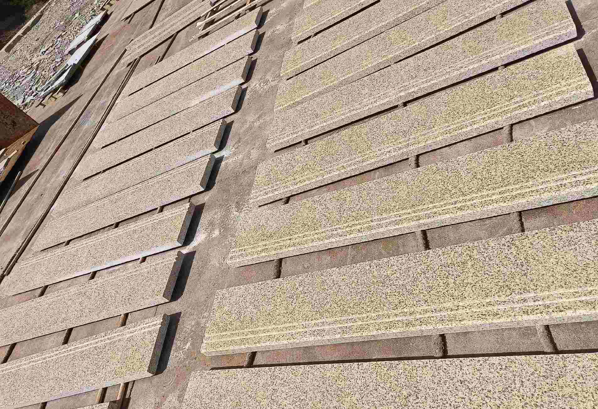 铜陵 黄金麻花岗岩光面楼梯踏步