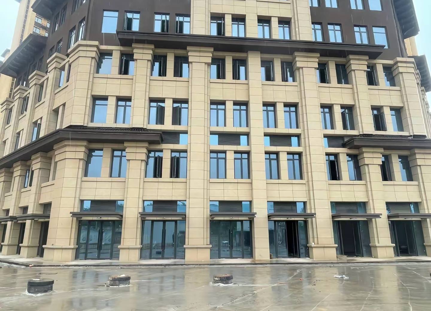 铜陵 黄金麻花岗岩荔枝面小区外墙干挂