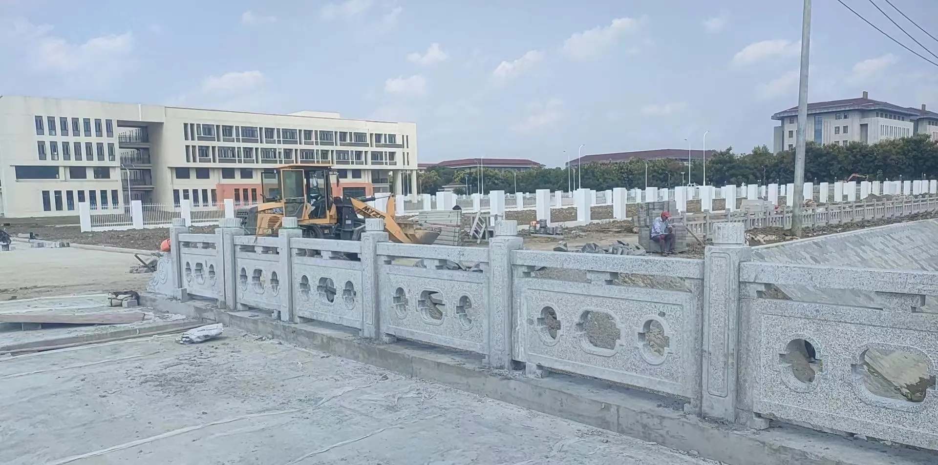 铜陵 白麻花岗岩荔枝面河道栏杆