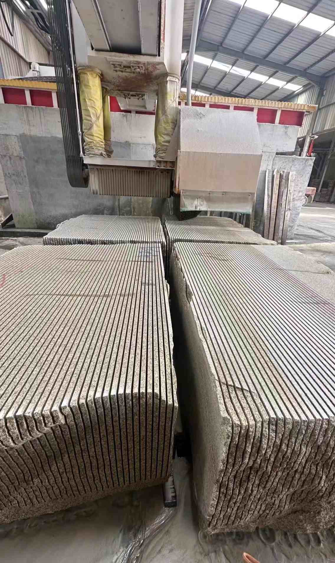 铜陵 车间生产日常，黄金麻白麻花岗岩