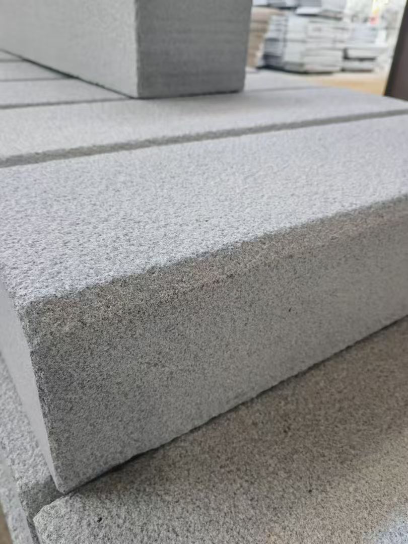 铜陵 芝麻灰荔枝面路沿石