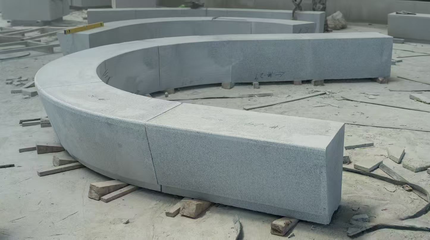 铜陵 芝麻白花岗岩光面弧形坐凳