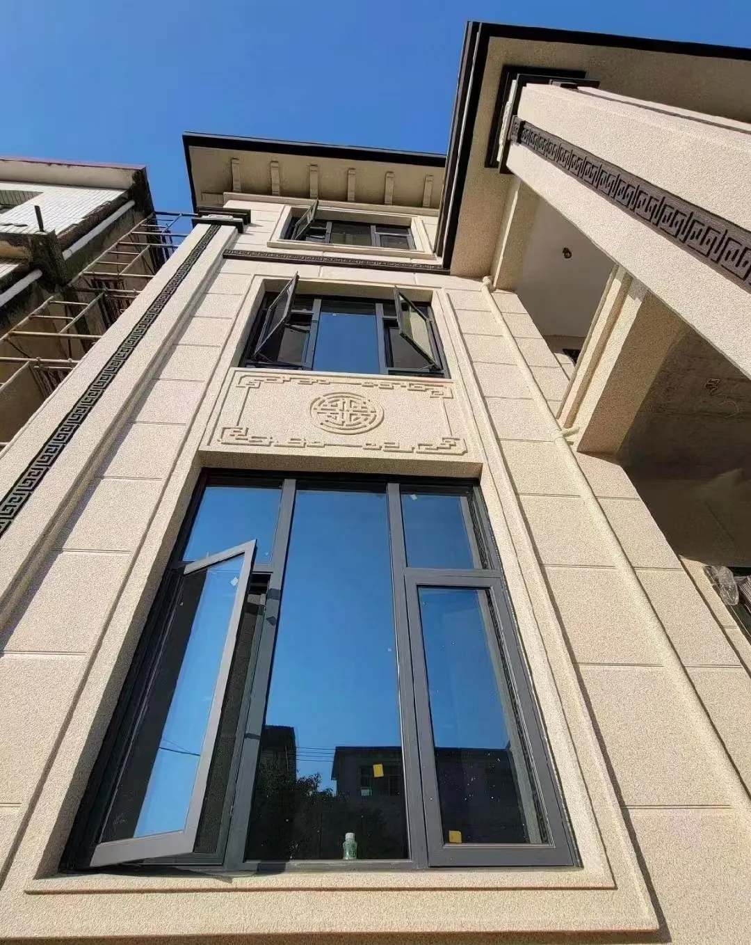 铜陵 黄金麻荔枝面别墅外墙干挂效果展示